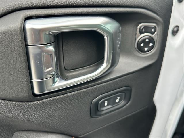 2023 Jeep GL Mojave 4x4