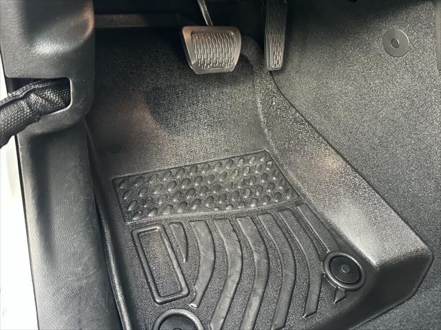 2023 Jeep GL Mojave 4x4