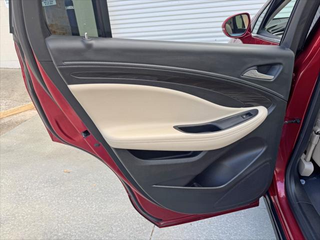 2020 Buick Envision AWD Premium II