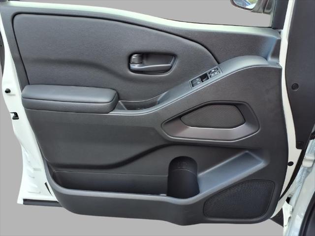 2027 Nissan Frontier S