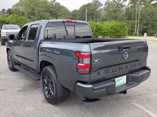 2027 Nissan Frontier SV