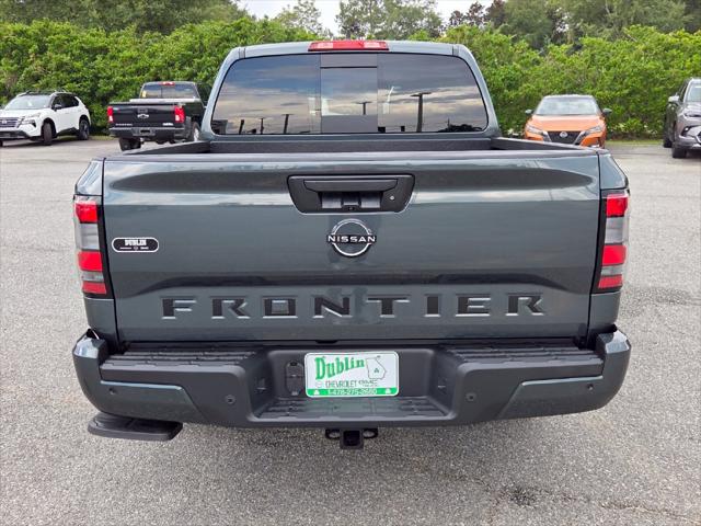 2027 Nissan Frontier SV