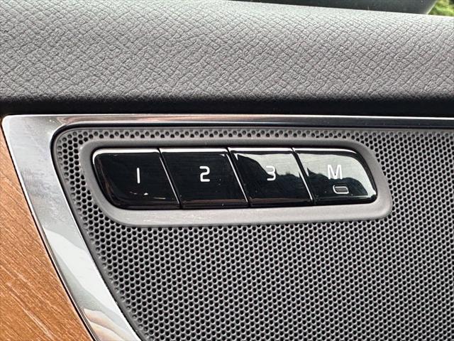 2021 Volvo XC90 T6 Momentum 6 Passenger