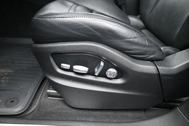 2021 Porsche Cayena Base