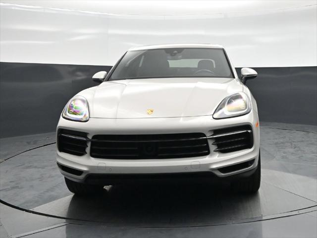 2021 Porsche Cayena Base