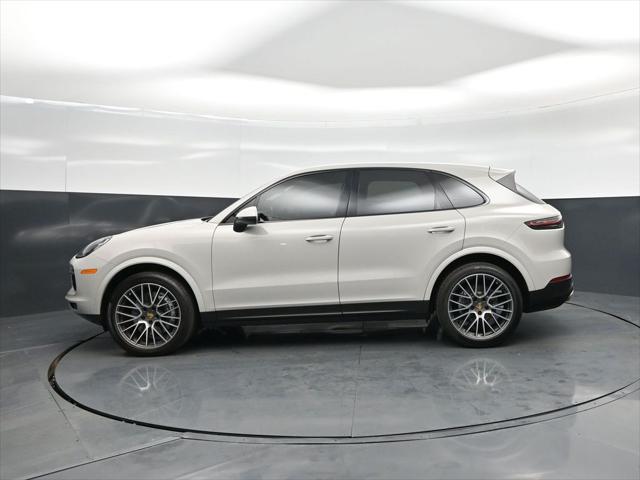 2021 Porsche Cayena Base