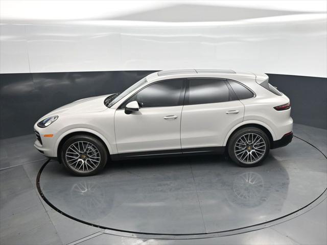 2021 Porsche Cayena Base