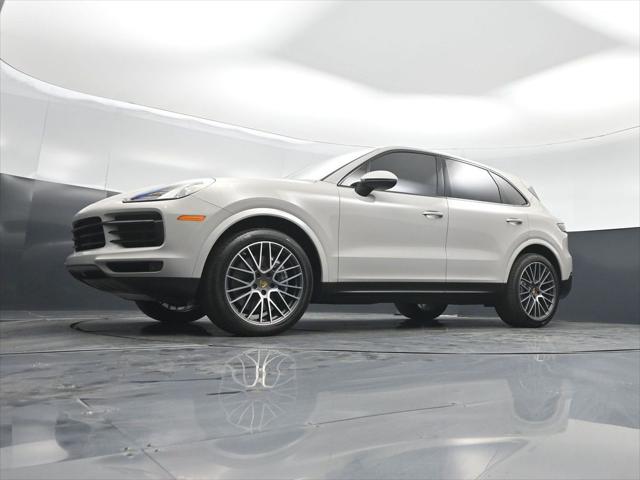 2021 Porsche Cayena Base
