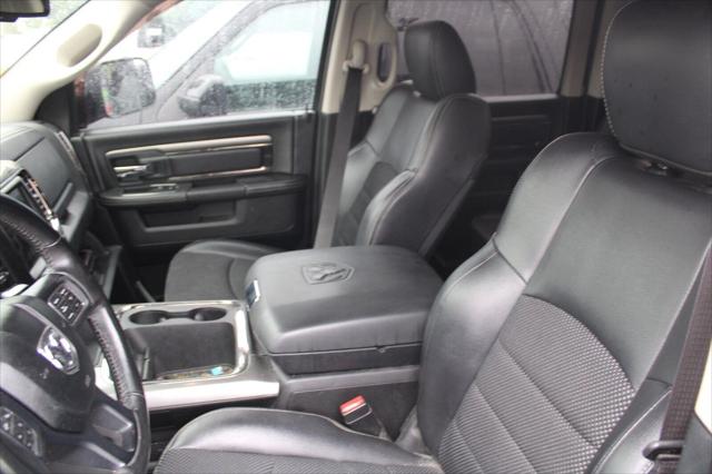 2017 Ram 1500 Night Crew Cab 4x4 64 Box