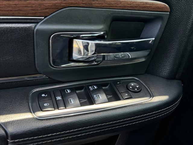 2018 Ram 1500 Laramie Crew Cab 4x4 57 Box