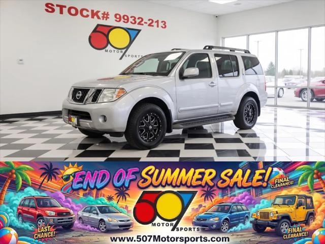 2008 Nissan Pathfinder SE for sale in Roy, WA
