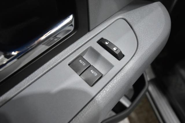 2013 Ford F-150 2WD Reg Cab 145 XL