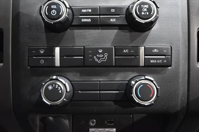 2013 Ford F-150 2WD Reg Cab 145 XL
