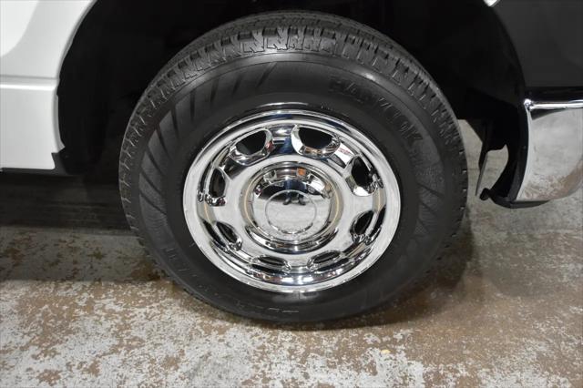 2013 Ford F-150 2WD Reg Cab 145 XL
