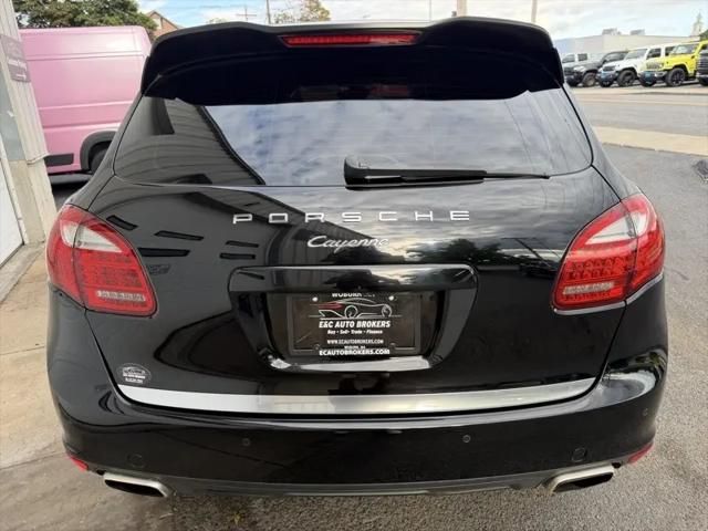 2011 Porsche Cayenne Base