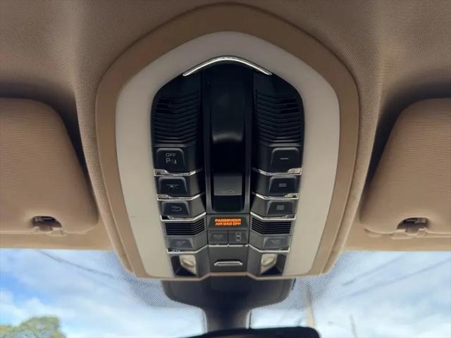 2011 Porsche Cayenne Base