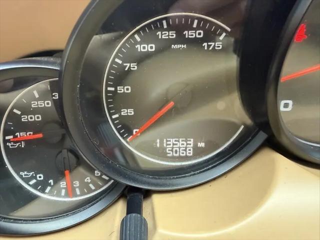 2011 Porsche Cayenne Base