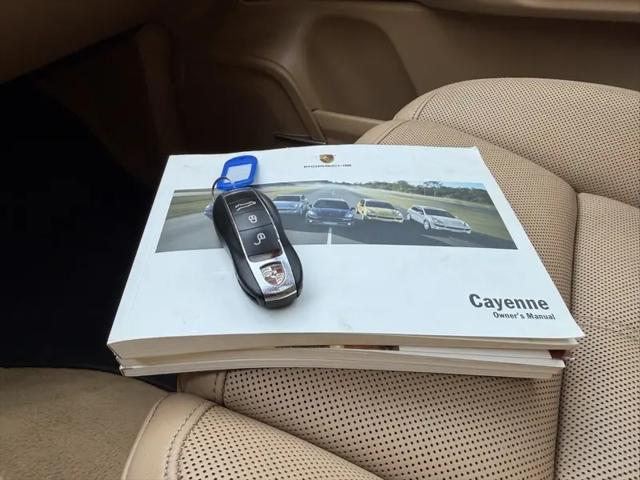 2011 Porsche Cayenne Base