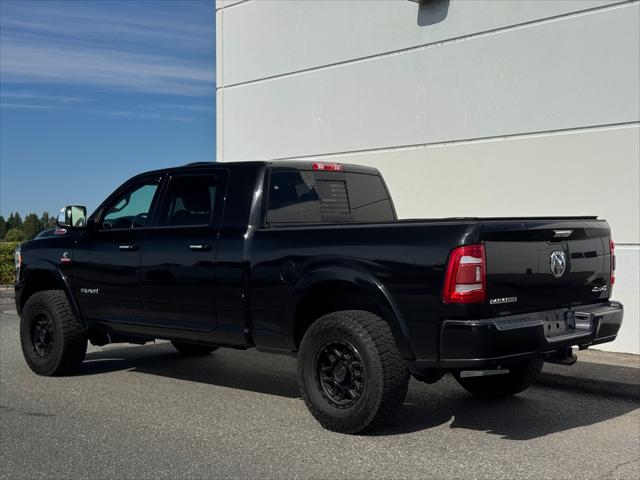 2020 Ram 3500 Laramie Mega Cab 4x4 64 Box