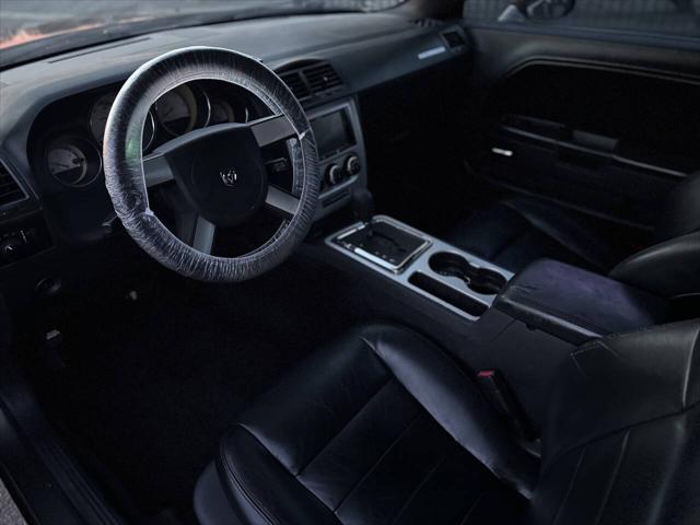 2010 Dodge Challenger SE