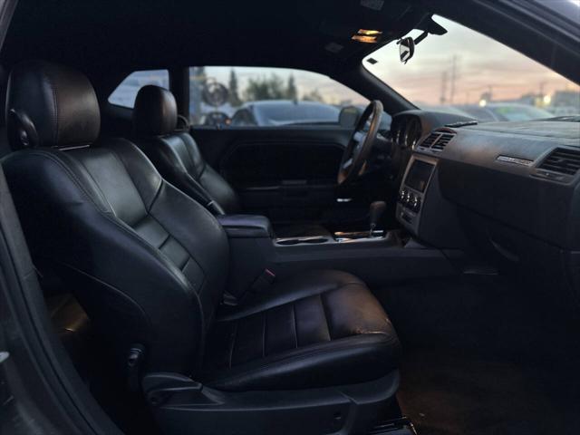 2010 Dodge Challenger SE