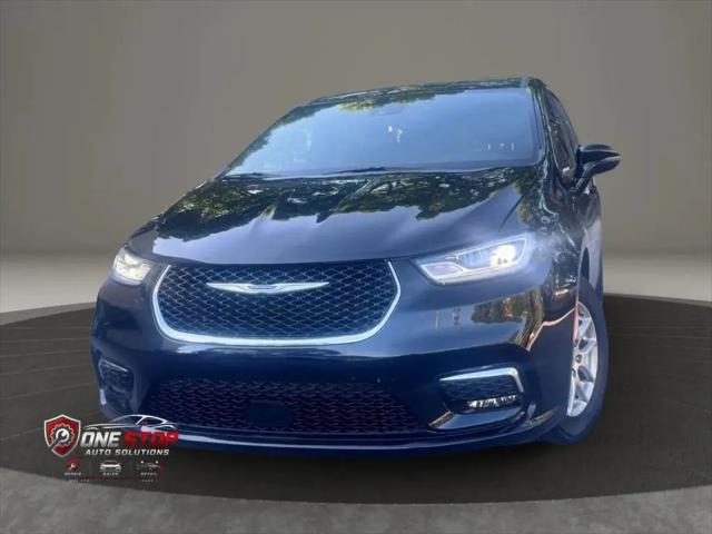 2025 Chrysler Pacifica Select for sale in Chicago, IL