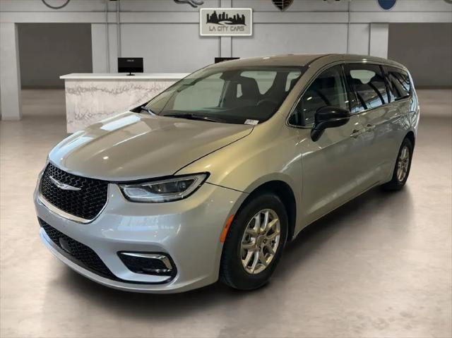 2024 Chrysler Pacifica Touring L for sale in Inglewood, CA