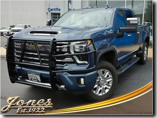 2025 Chevrolet Silverado 2500HD 4WD Crew Cab Standard Bed High Country for sale in Richland Center, WI