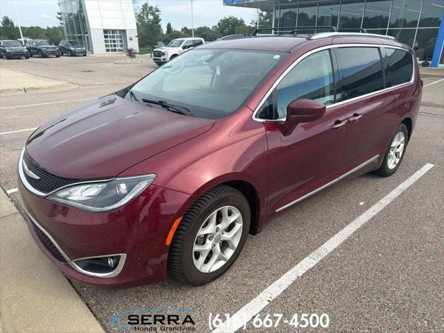 2018 Chrysler Pacifica Touring L for sale in Grandville, MI
