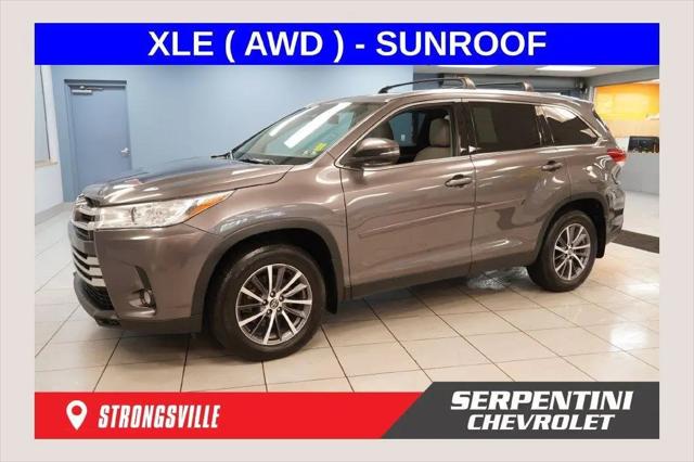 2019 Toyota Highlander XLE for sale in Strongsville, OH