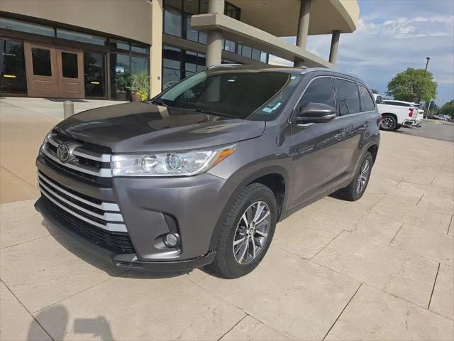 2019 Toyota Highlander XLE for sale in Tulsa, OK