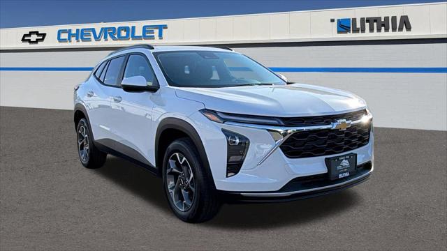 2026 Chevrolet Trax FWD LT