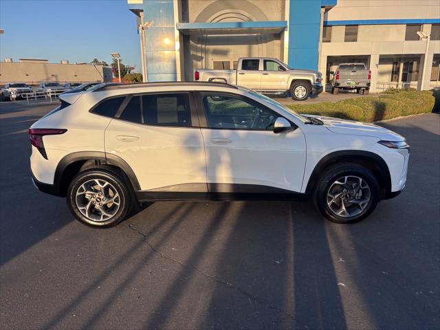 2025 Chevrolet Trax FWD LT