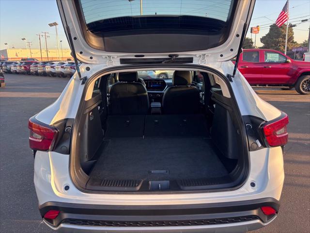 2025 Chevrolet Trax FWD LT