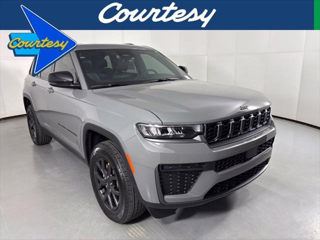 2027 Jeep Grand Cherokee Laredo Altitude for sale in Mesa, AZ