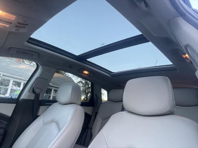 2016 Cadillac SRX Luxury Collection