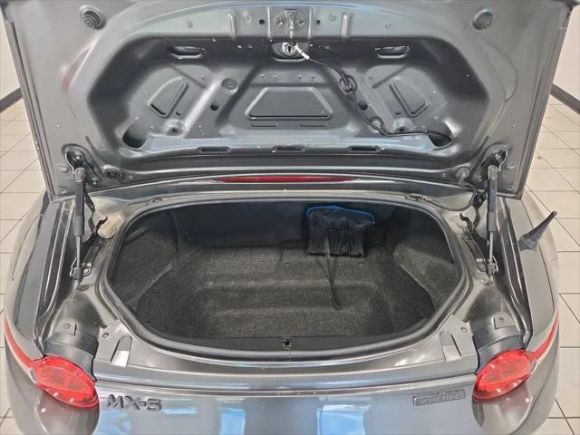 2021 Mazda MX-5 Grand Touring