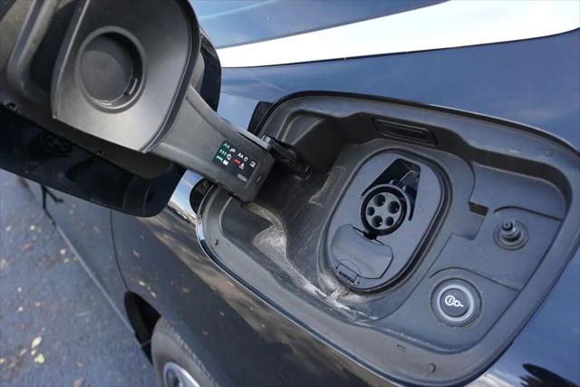 2025 Audi A6 e-tron Premium Plus