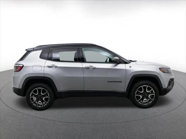 2025 Jeep Compass Trailhawk 4x4