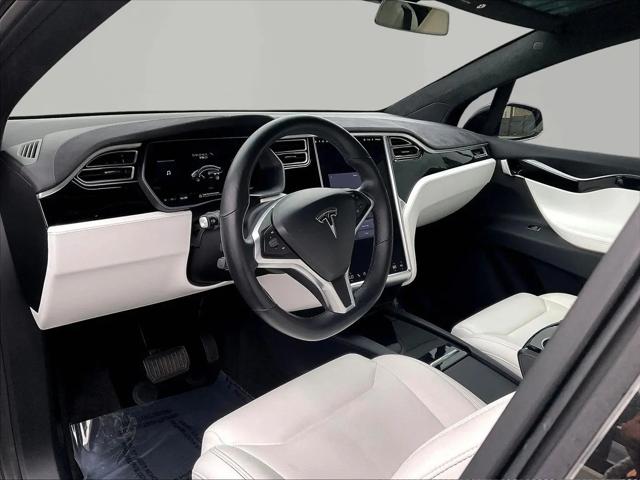 2017 Tesla Model X 90D