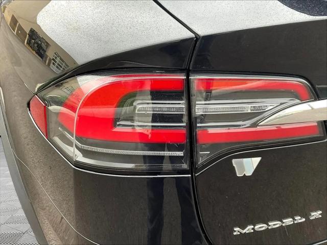 2017 Tesla Model X 90D