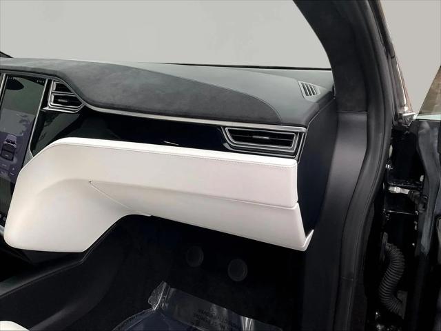 2017 Tesla Model X 90D