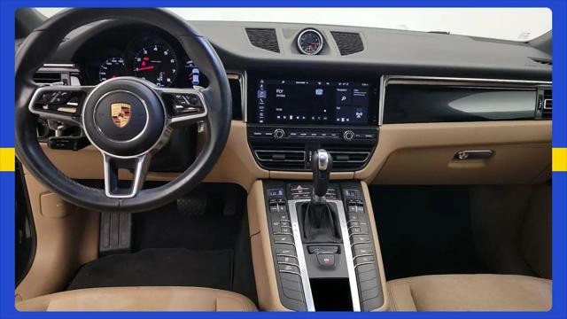 2020 Porsche Macan Macan