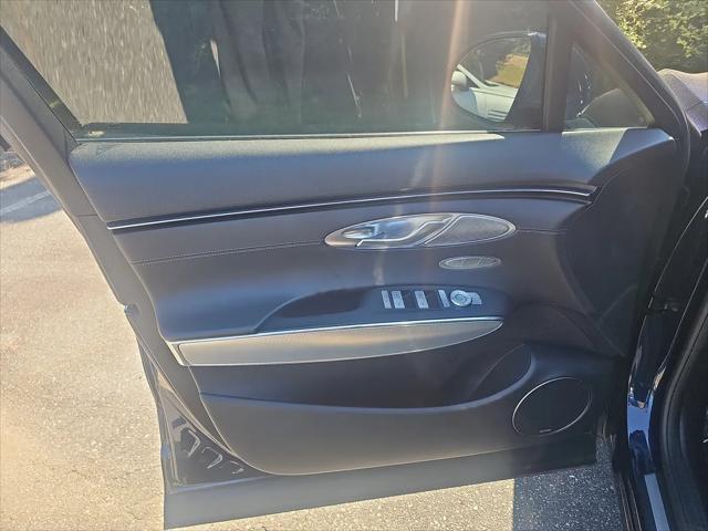 2022 Genesis GV70 2.5T AWD