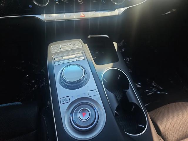 2022 Genesis GV70 2.5T AWD