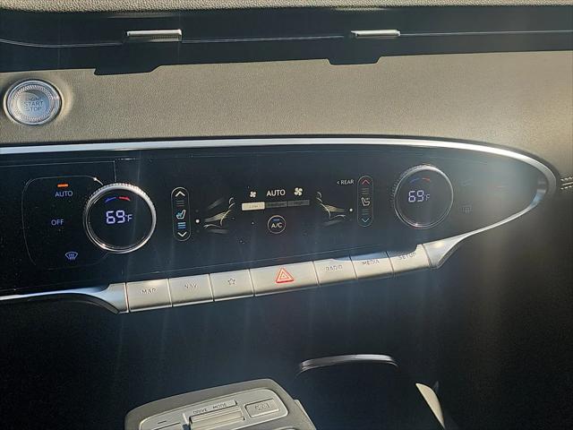 2022 Genesis GV70 2.5T AWD