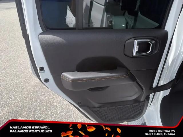 2022 Jeep Gladiator Sport
