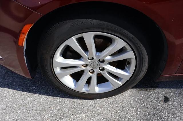 2015 Chrysler 200 Limited