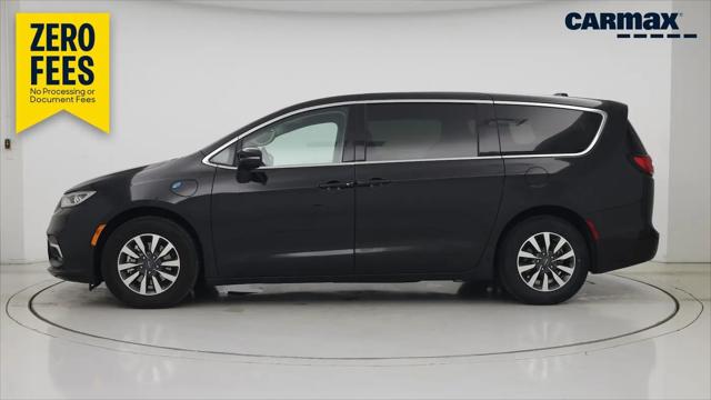 2023 Chrysler Pacifica Hybrid Touring L