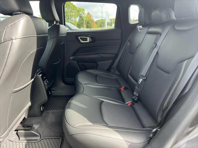 2023 Jeep Compass Altitude 4x4